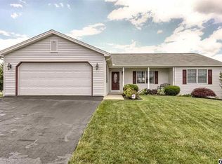34 Wetherburn Rd, Enola, PA 17025