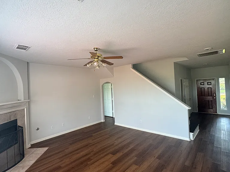 6706 Keithwood Cir S — Photo 4