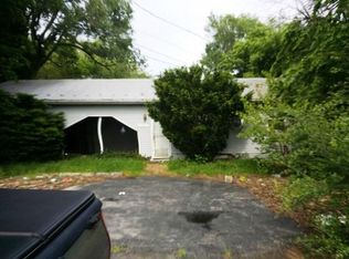 13027 Resh Rd, Hagerstown, MD 21740