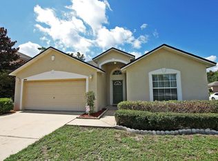 8056 Longleaf Forest Ct, Jacksonville, FL 32210