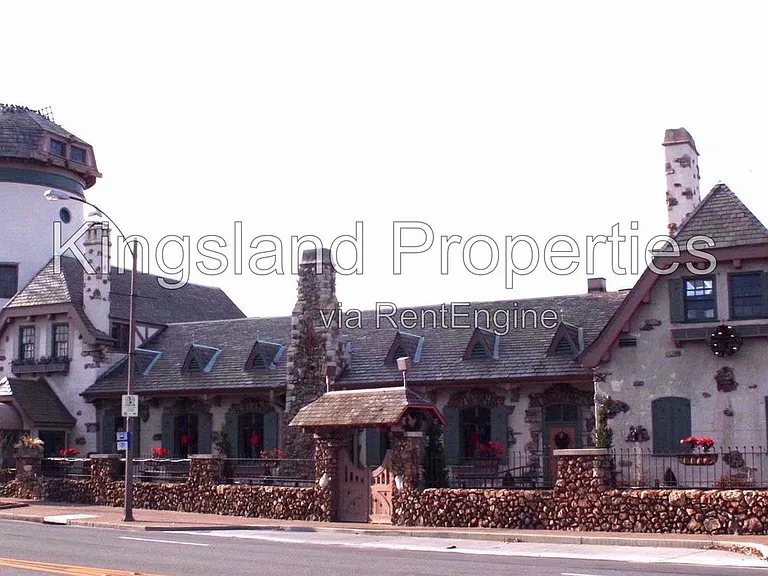3747 Dunnica Ave #101 — Photo 12