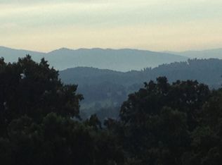 112 Chestnut Ridge Dr, Jonesborough, TN 37659