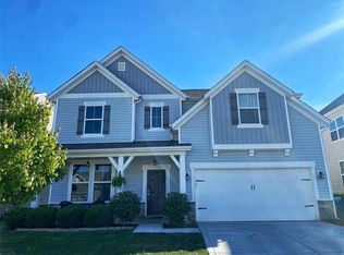 5771 Pebblebrooke Rd, Whitestown, IN 46075