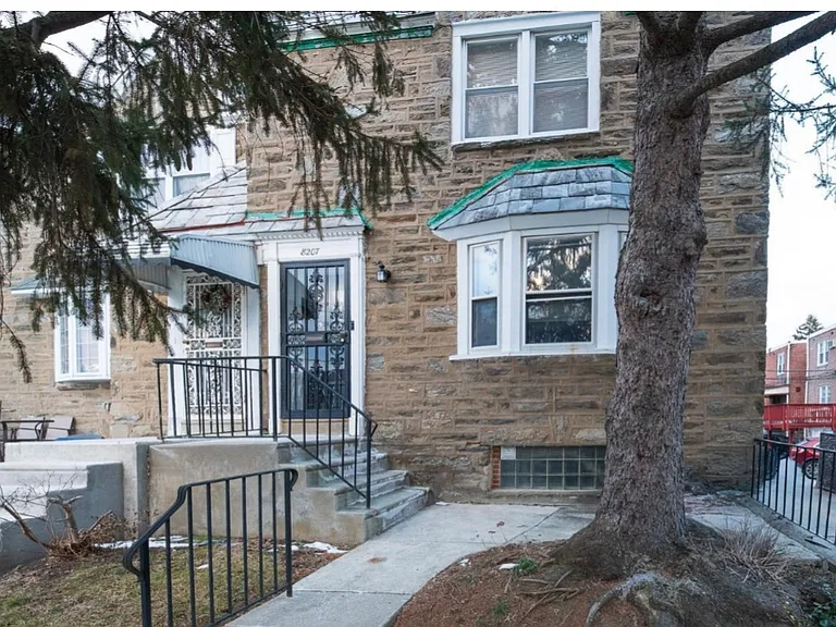 8207 Williams Ave #1 — Photo 1