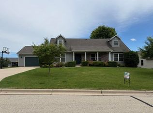 3009 Allies Ln, Cross Plains, WI 53528
