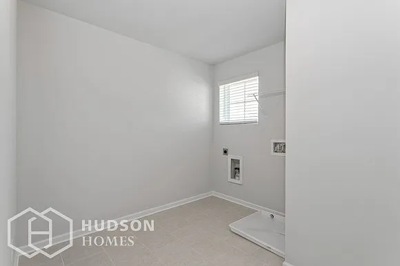 328 Paulownia Cir — Photo 10