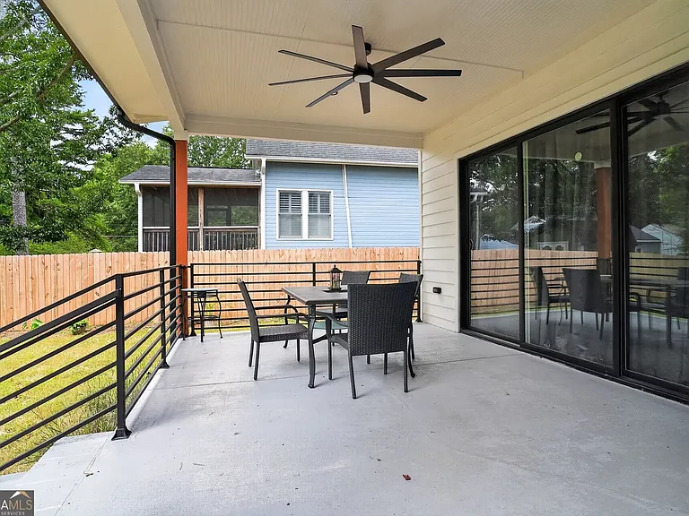 2877 Alexa Ave SE — Photo 5