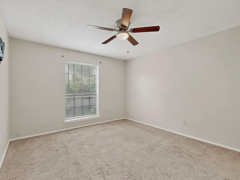 1113 Woodlief Trl — Photo 26