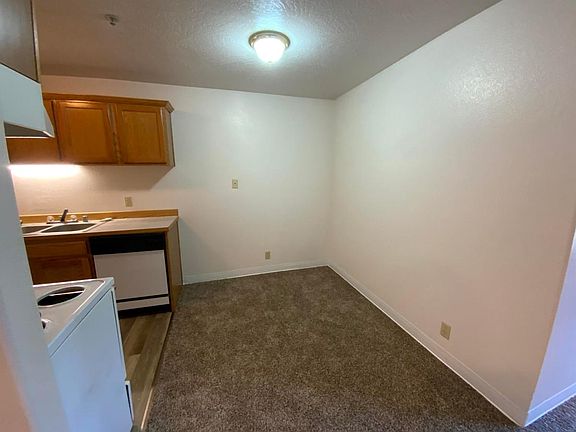 4th image of 3921 Ocean Beach Hwy #211-3921-2