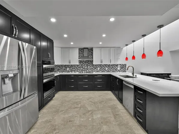 (undisclosed Address), North Miami Beach, FL 33160