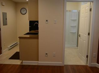 29 William St APT 12, Worcester, MA 01609