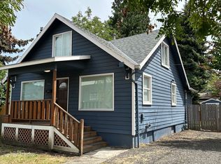 2006 SE Insley St, Portland, OR 97202