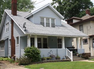 619 N Galena Ave, Dixon, IL 61021