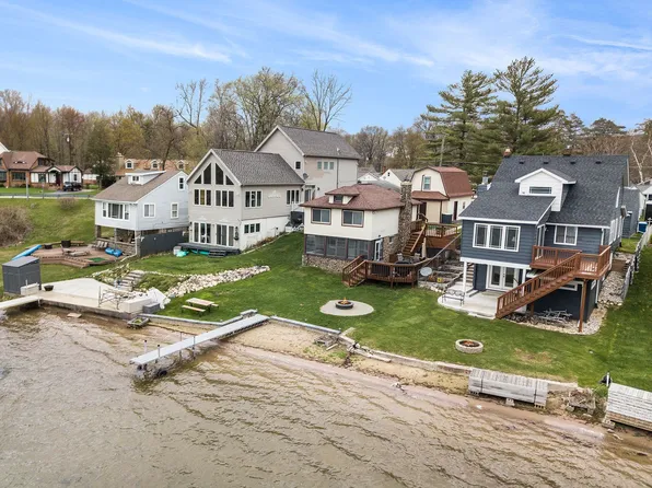 4461 Hunters Dr, Highland, MI 48356