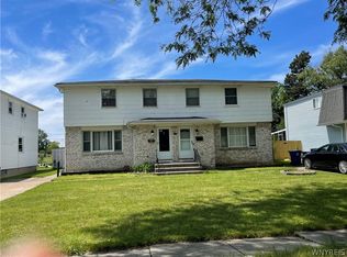 17 Marine Dr, Amherst, NY 14228