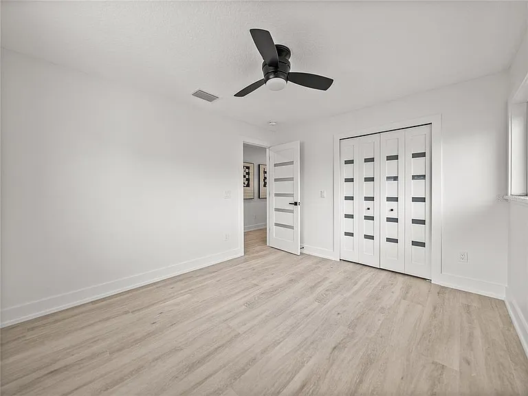 6709 Cardinal Dr S — Photo 42