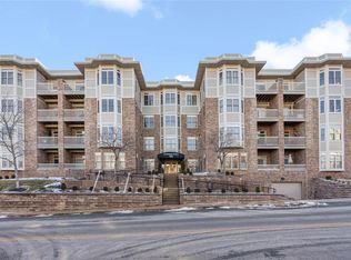 520 & South Rd #406, Saint Louis, MO