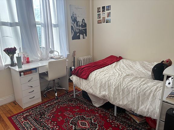 4th image of 56 Egmont St APT 4C