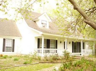 104 Mill Run Rd, Richmond Hill, GA 31324