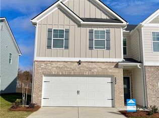 226 Switcher Ct, Union City, GA 30291
