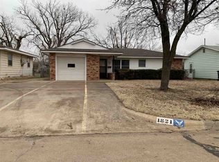 1821 N Kennedy St, Enid, OK 73701