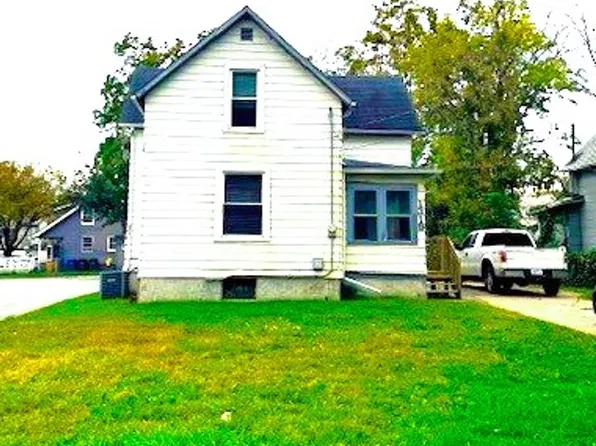 1319 E University Ave, Des Moines, IA 50316