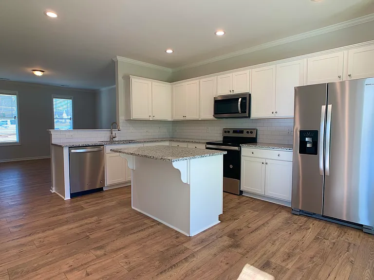 9 Chapman Ct — Photo 4