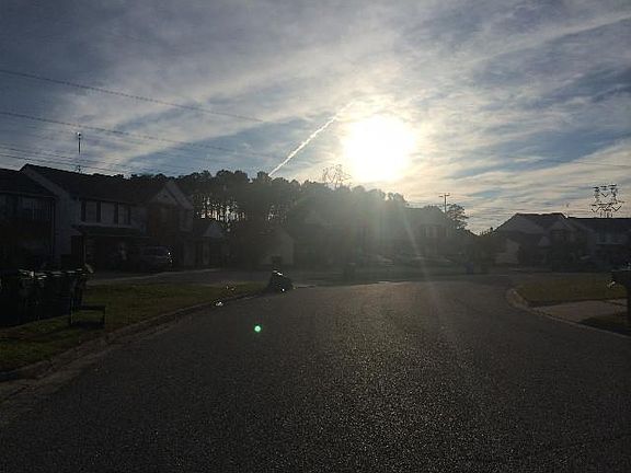 4th image of 192 Greenfield Cres