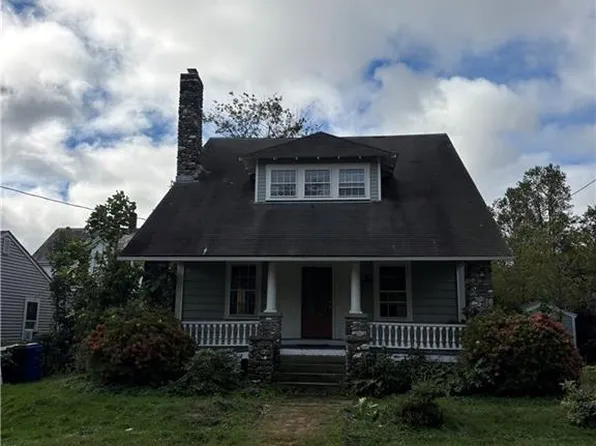 75 Bedlow Ave, Newport, RI 02840