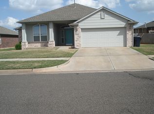 16220 Okalee Ln, Edmond, OK 73013