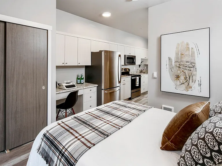 East Ridge Apartments — Photo 22