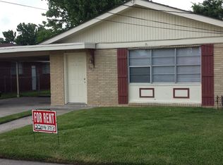 7803 Haney Dr, New Orleans, LA 70128