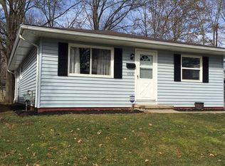 1068 Endicott Dr, Akron, OH 44313