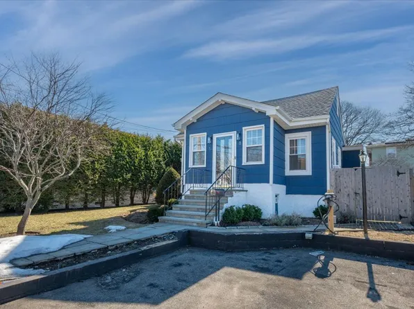 8 Ashford Pl, Yonkers, NY 10701