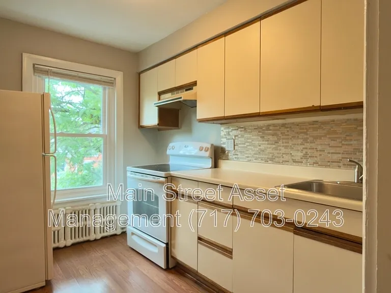 59 King St #3 — Photo 5