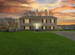 98 Lawton Ave, Taunton, MA 02780