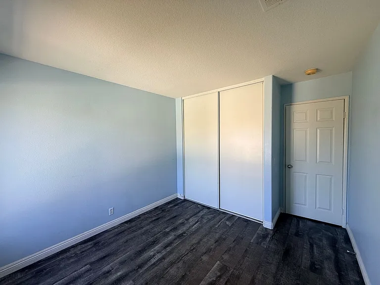 768 Valdosta Cir — Photo 23