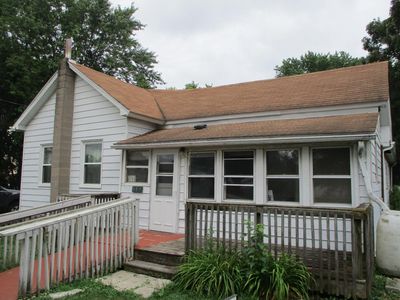 557 Ida St, Boone Grove, IN, 46302