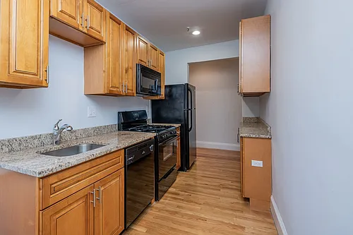 272 Chestnut Hill Ave #3 Photo 1