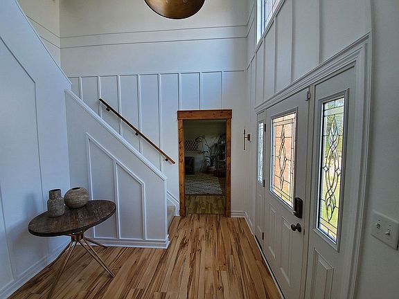 3rd image of 1182 Sinclair Dr