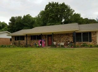 405 McGrede Dr, Sulphur Springs, TX 75482