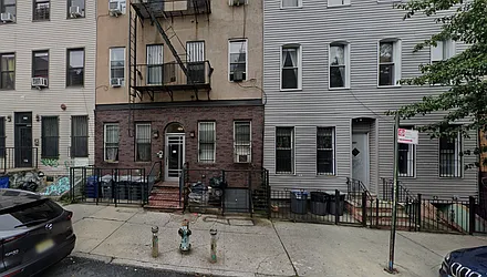 Rented by Rennit Inc.