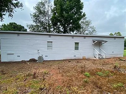 30 Winston Way