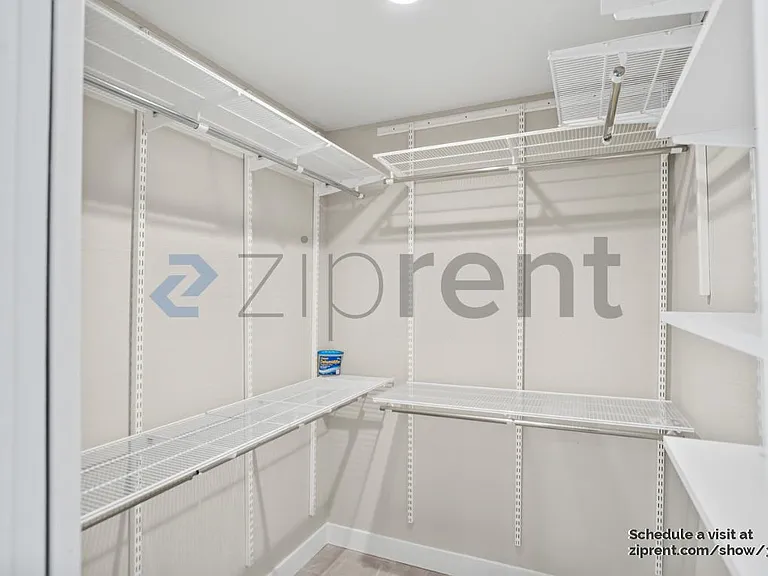2950 Moorpark Ave — Photo 24
