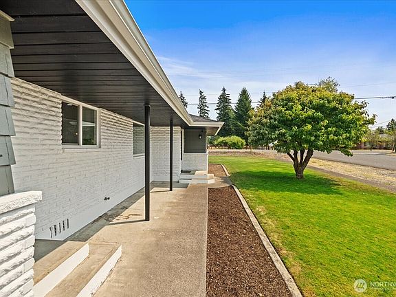3rd image of 26324 SE 426th Street