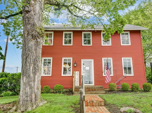 70 E Columbus St, Lithopolis, OH 43136