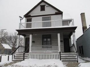 426 N 35th St, Milwaukee, WI 53208