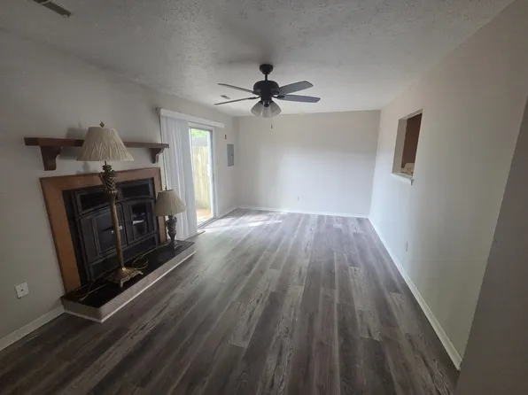 374 Kinsmen Way, Hampton, VA 23666