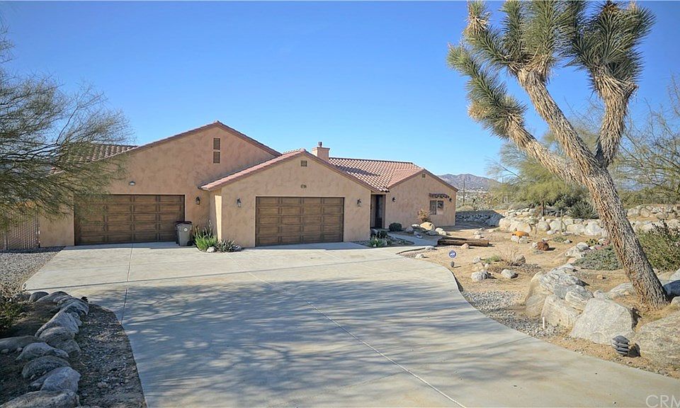 1st image of 57355 Sierra Way