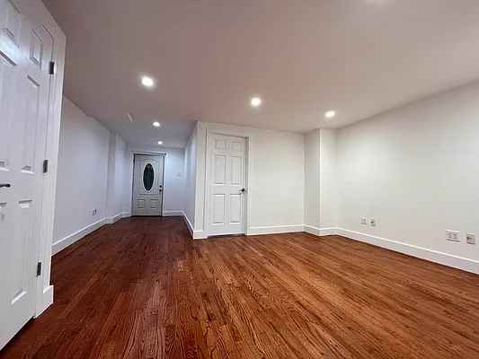 Rented by ABODE NYC LLC | media 1